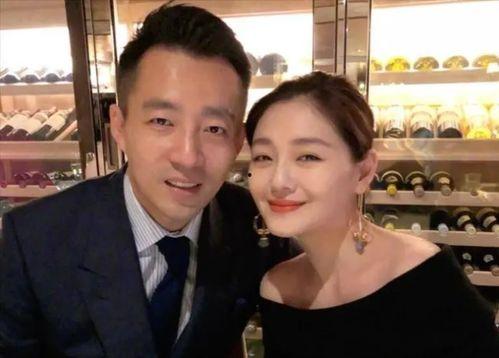 全娱乐圈都在听我吃瓜