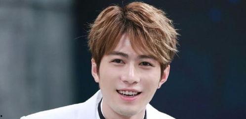 娱乐圈男明星吃瓜