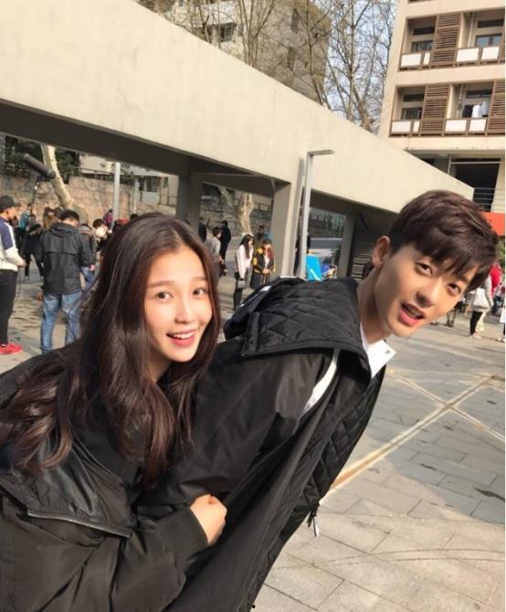 娱乐圈吃瓜图集,吃瓜图集大放送，明星幕后故事一网打尽